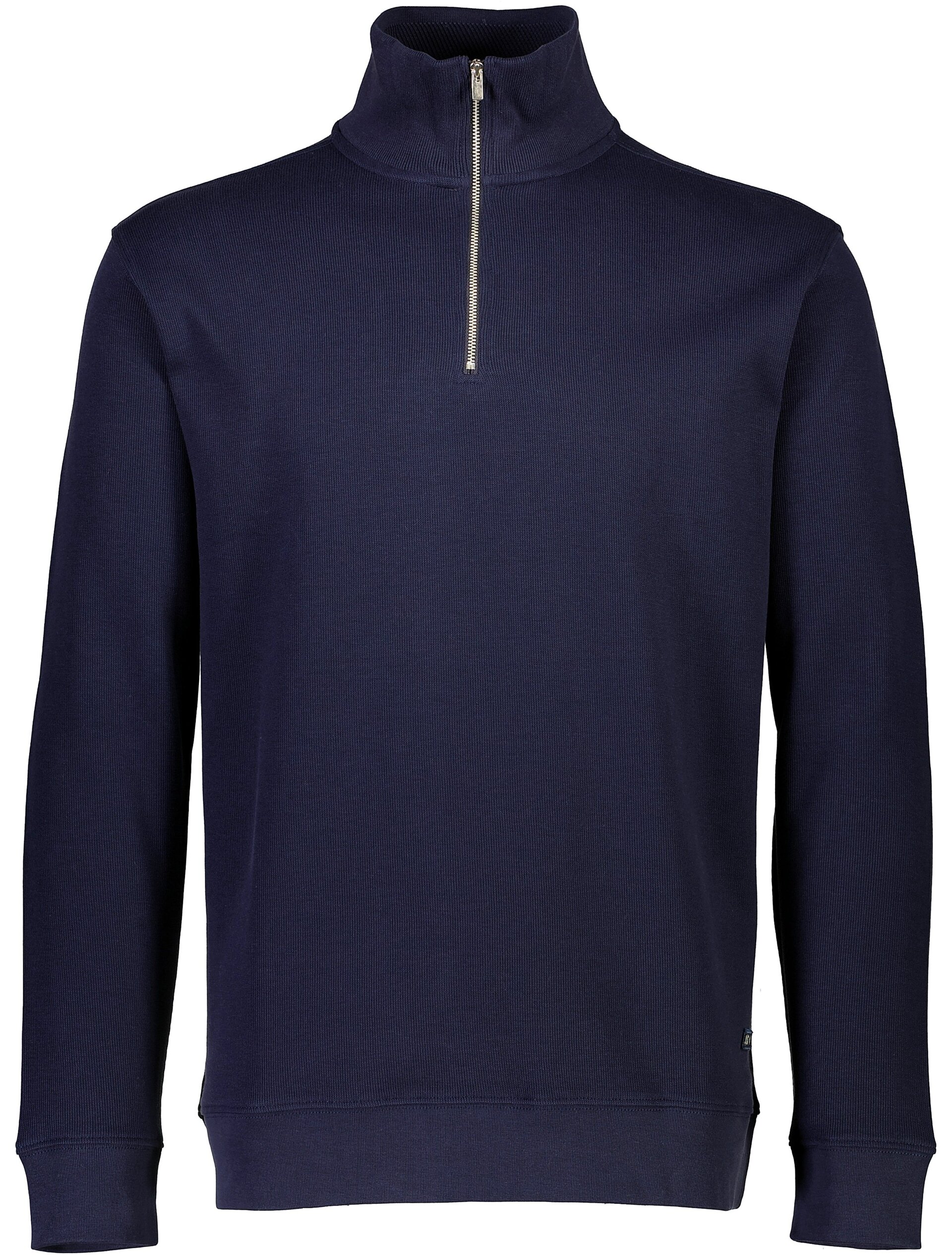 Jack&apos;s Half-zip